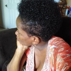 Meet your Posher, Delphine